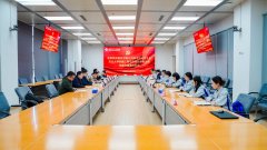 <b>取会人员配合参不雅沈阳机床展馆</b>